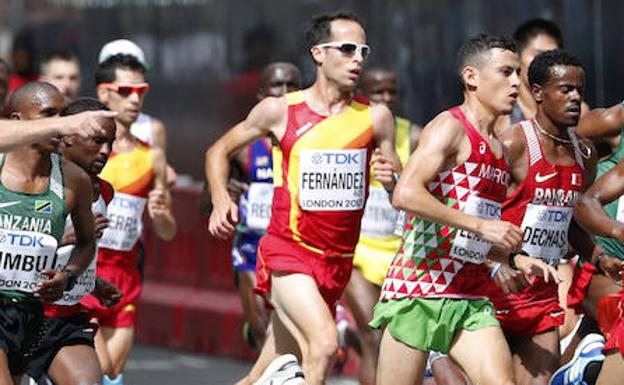 Iván Fernández, durante la disputa de la maratón de Londres. 