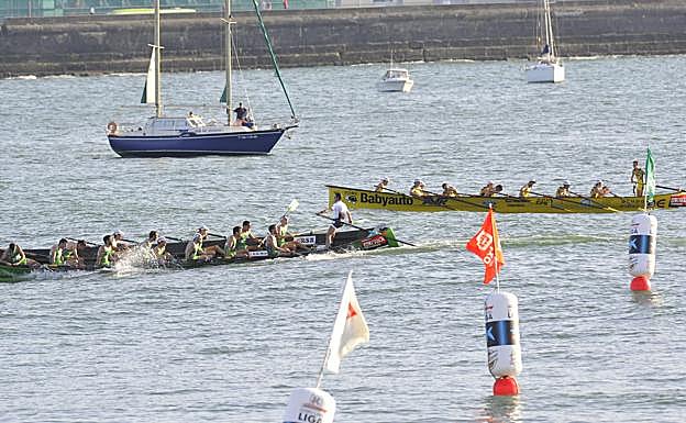 Urdaibai consigue su cuarta bandera de la temporada en Hondarribia