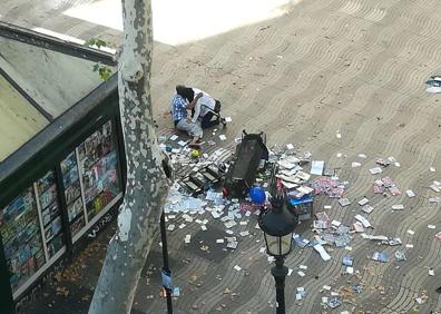 Imagen secundaria 1 - 13 muertos y más de 100 heridos en el atentado de Barcelona