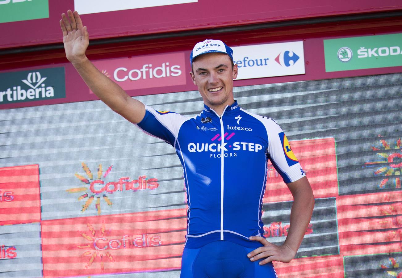 Yves Lampaert (Quick-Step) se llevó el triunfo de la etapa que recorría los 203 kilómetros que separan Nimes y Gruissan.