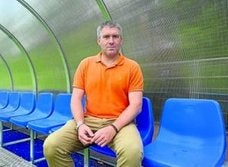 Lambea posa en Sarriena. 