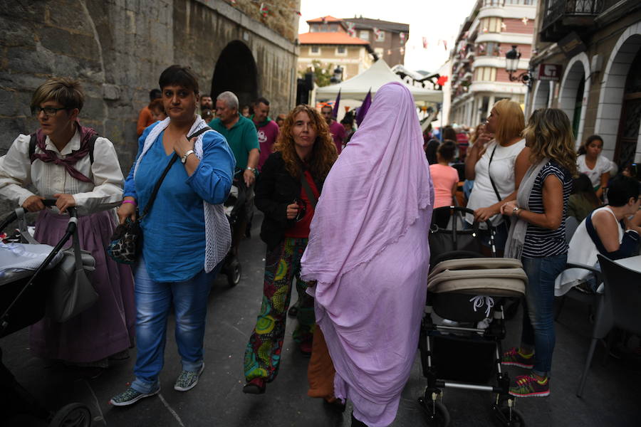 Cientos de personas se congregaron en el txupinazo para recibir a las celebraciones en honor a la Virgen de Udiarraga, que se prolongarán hasta el lunes