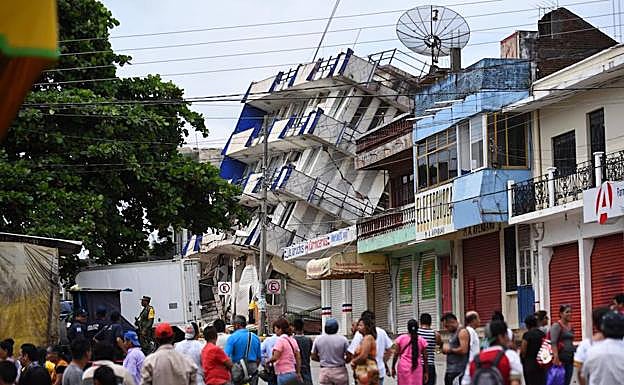 El terremoto derribó el hotel Ane Centro en el municipio de Matías Romero, Oaxaca. 