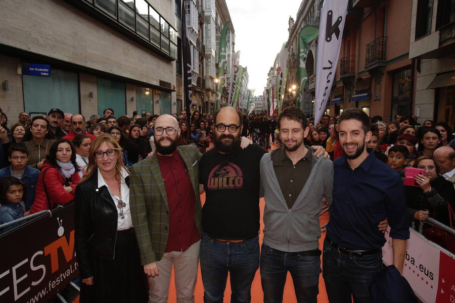 Las fotos de la alfombra naranja de la gala de clausura del FesTVal