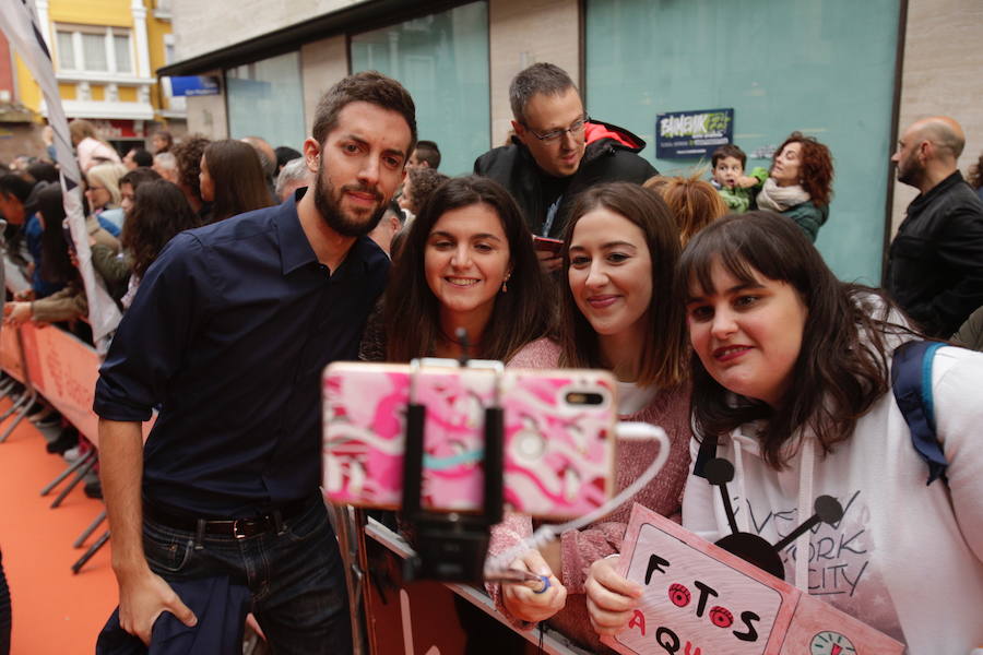 Las fotos de la alfombra naranja de la gala de clausura del FesTVal
