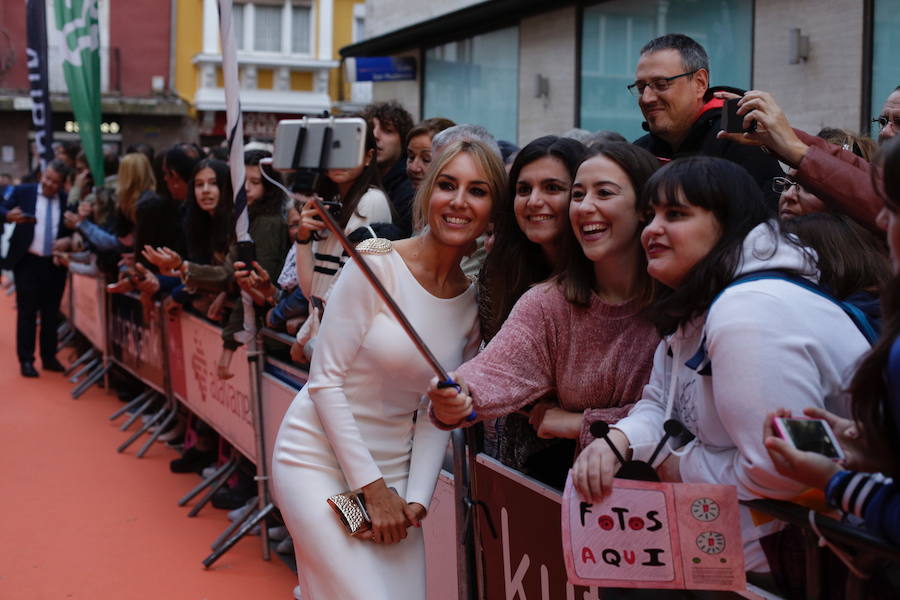 Las fotos de la alfombra naranja de la gala de clausura del FesTVal
