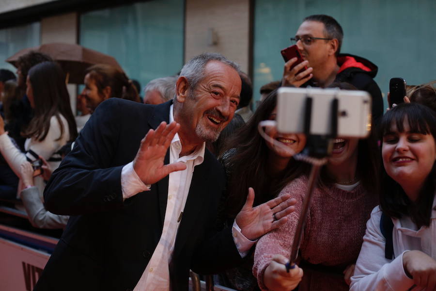 Las fotos de la alfombra naranja de la gala de clausura del FesTVal
