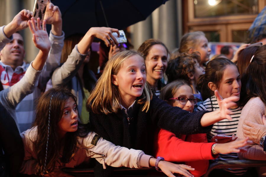 Las fotos de la alfombra naranja de la gala de clausura del FesTVal