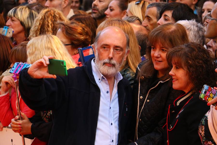 Las fotos de la alfombra naranja de la gala de clausura del FesTVal