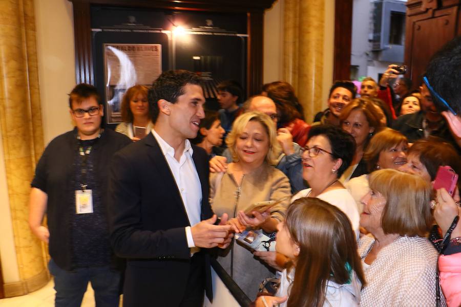 Las fotos de la alfombra naranja de la gala de clausura del FesTVal