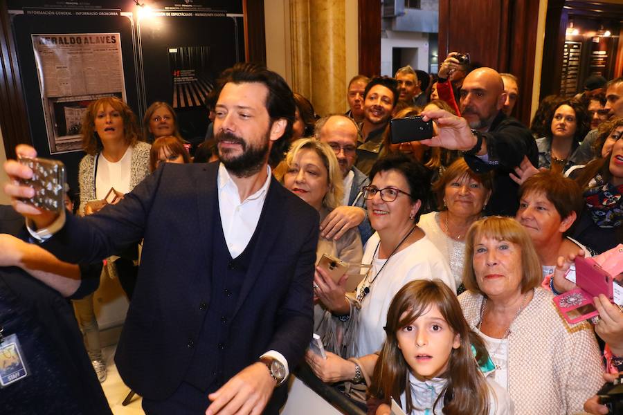 Las fotos de la alfombra naranja de la gala de clausura del FesTVal