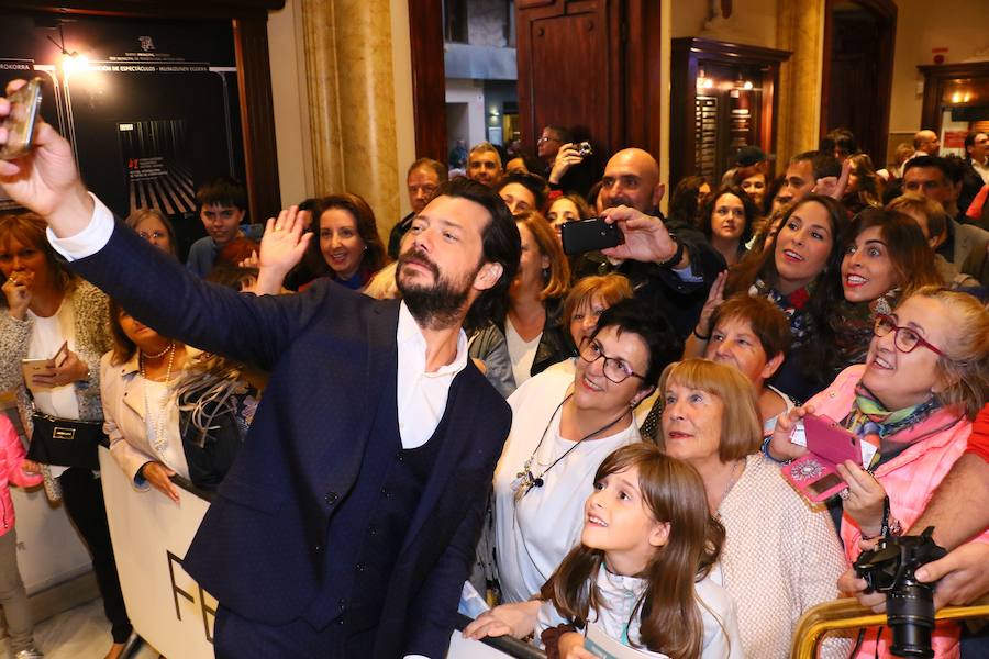 Las fotos de la alfombra naranja de la gala de clausura del FesTVal