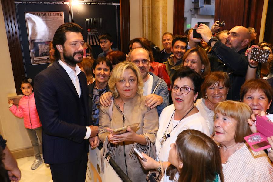Las fotos de la alfombra naranja de la gala de clausura del FesTVal