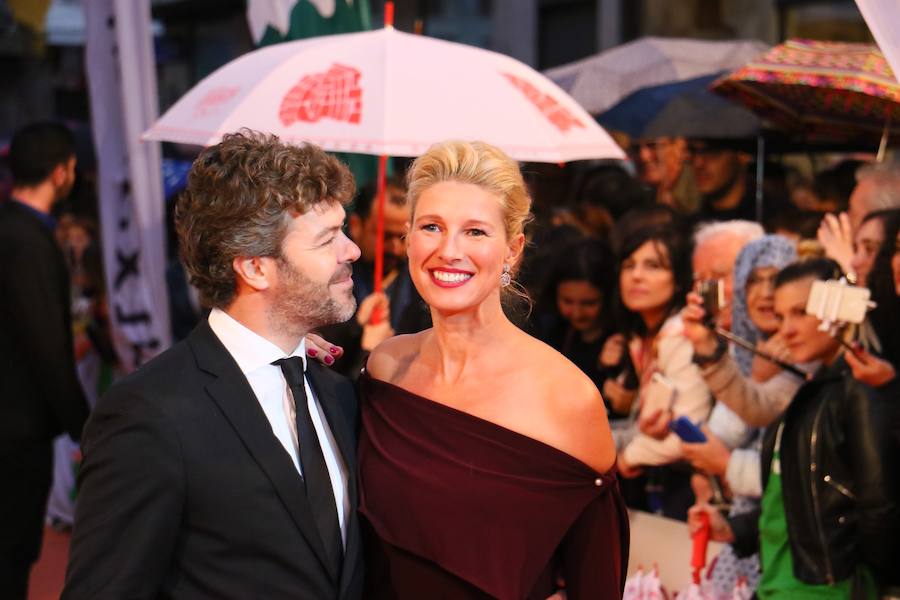 Las fotos de la alfombra naranja de la gala de clausura del FesTVal