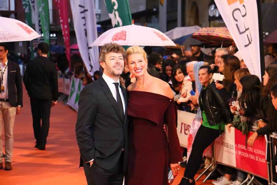 Las fotos de la alfombra naranja de la gala de clausura del FesTVal