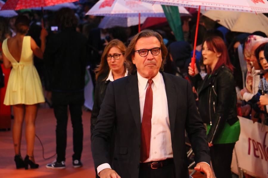 Las fotos de la alfombra naranja de la gala de clausura del FesTVal