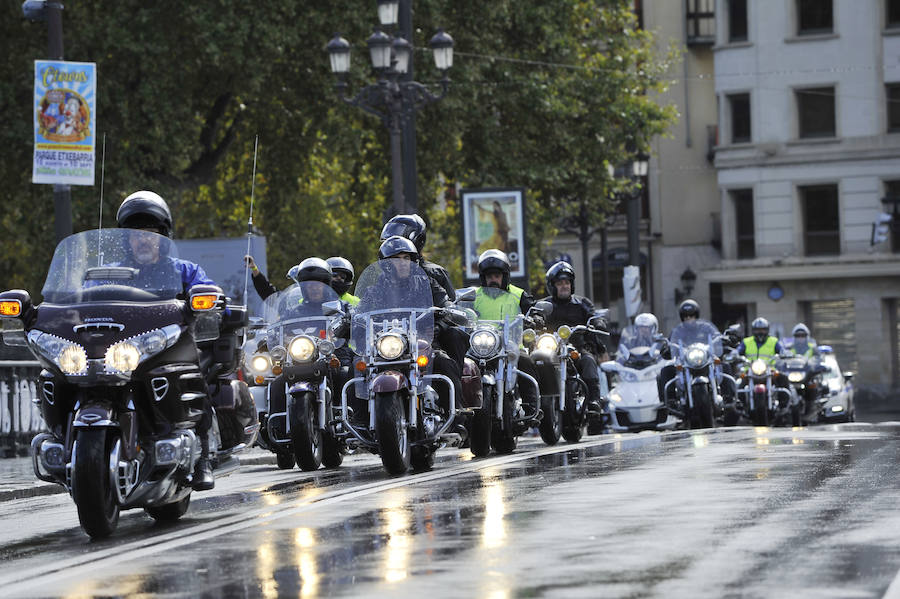 Celebran el XV aniversario de la agrupación de los amantes de estas motos