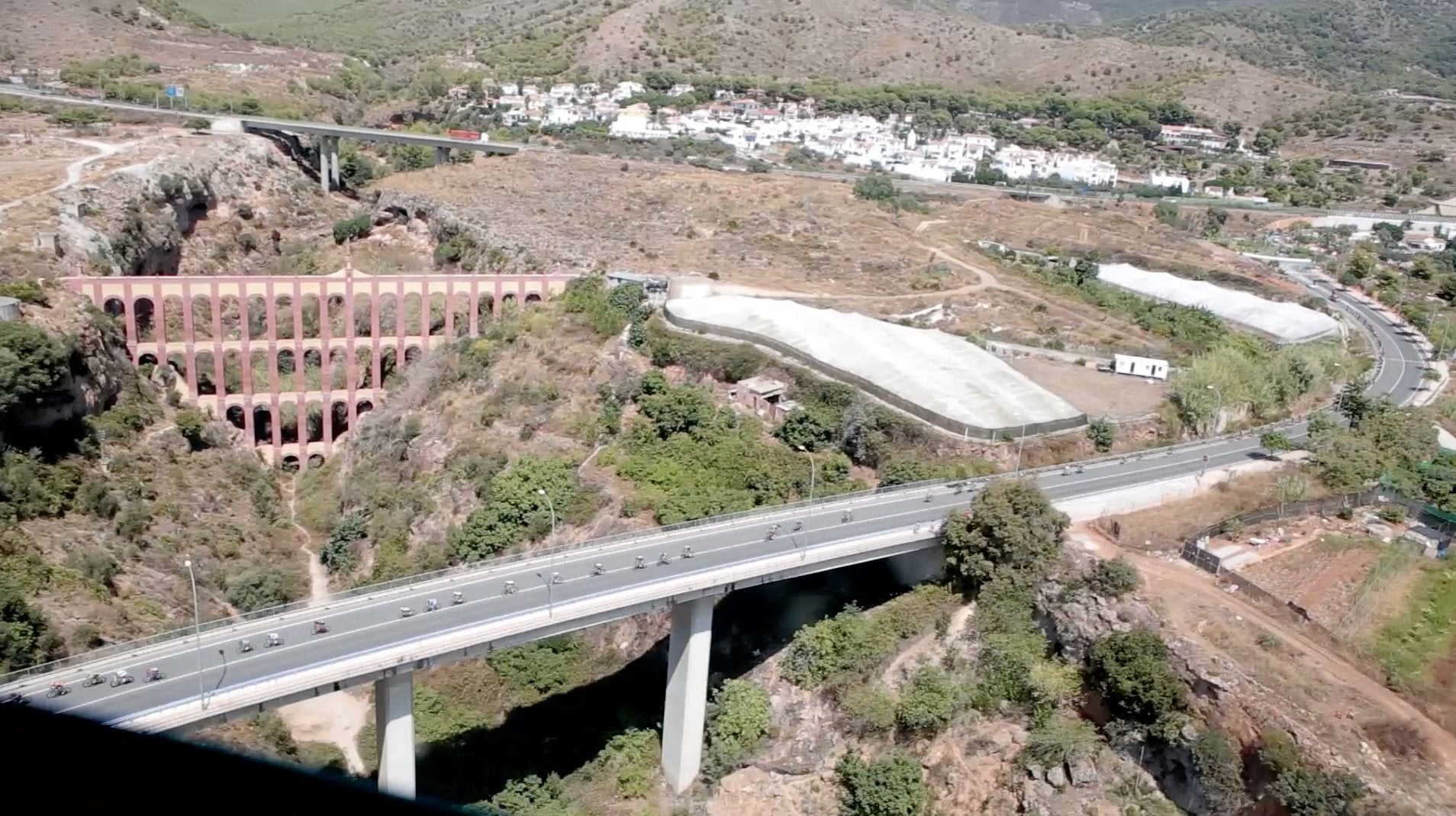 Desde dentro del pelotón la Vuelta Ciclista a España se puede ver desde una perspectiva diferente. 