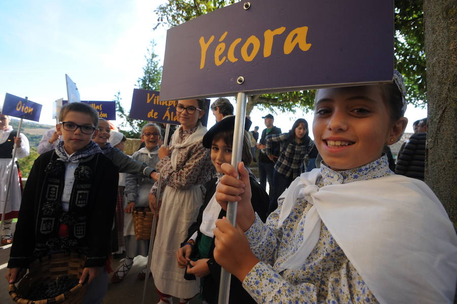 Miles de personas celebran la Fiesta de la Vendimia en Yécora