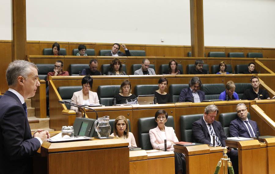 Íñigo Urkullu durante su intervención en el Pleno de Parlamento vasco.