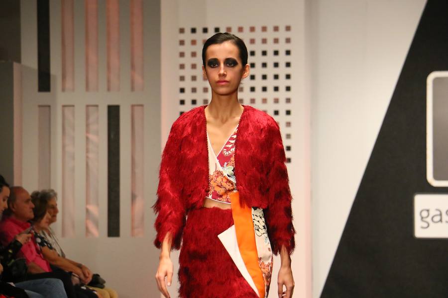 Las alavesas Zuriñe Ramos y Nuna, entre los jóvenes diseñadores que han presentado sus colecciones en la Semana de la Moda de Vitoria