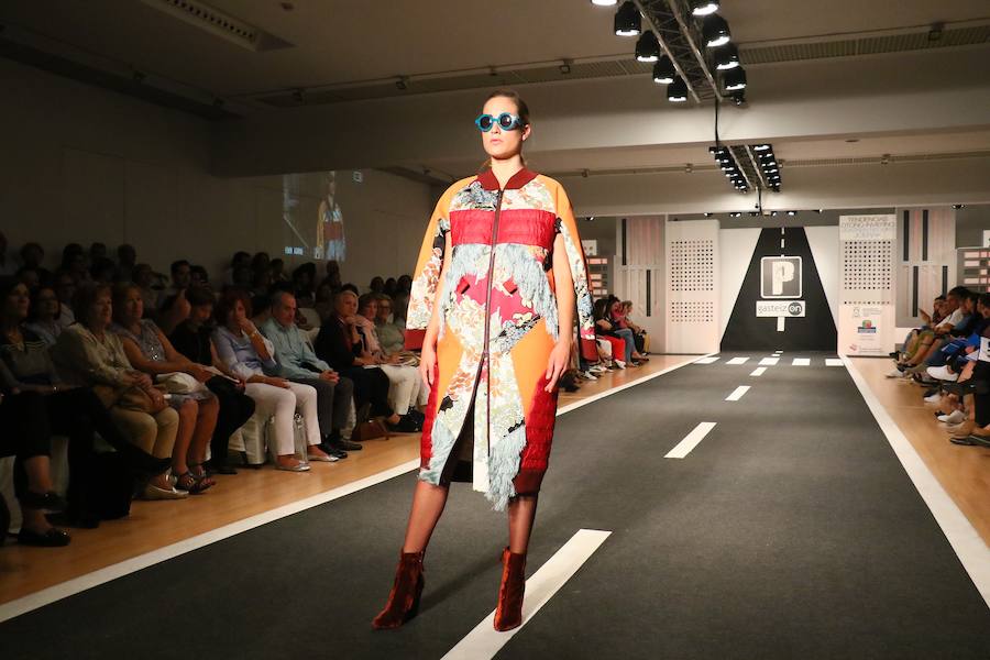 Las alavesas Zuriñe Ramos y Nuna, entre los jóvenes diseñadores que han presentado sus colecciones en la Semana de la Moda de Vitoria