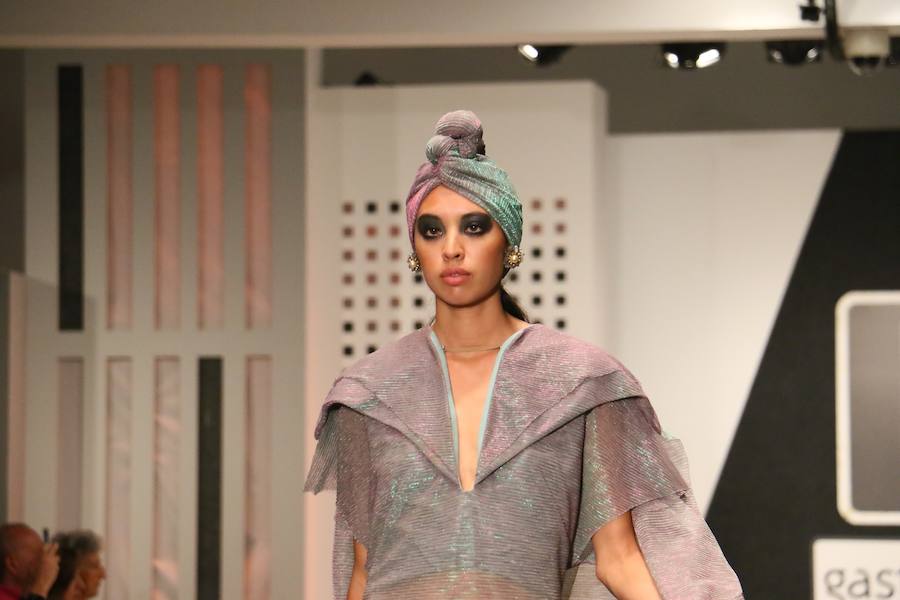 Las alavesas Zuriñe Ramos y Nuna, entre los jóvenes diseñadores que han presentado sus colecciones en la Semana de la Moda de Vitoria
