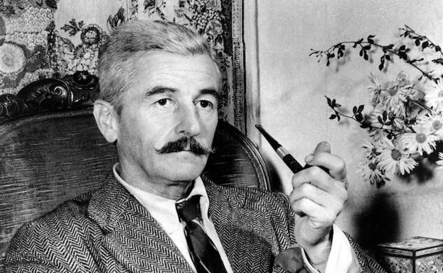 Fotografía de William Faulkner en 1950. 