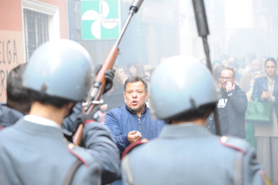 Rodaje de las secuencias más multitudinarias de ‘Vitoria, 3 de marzo’