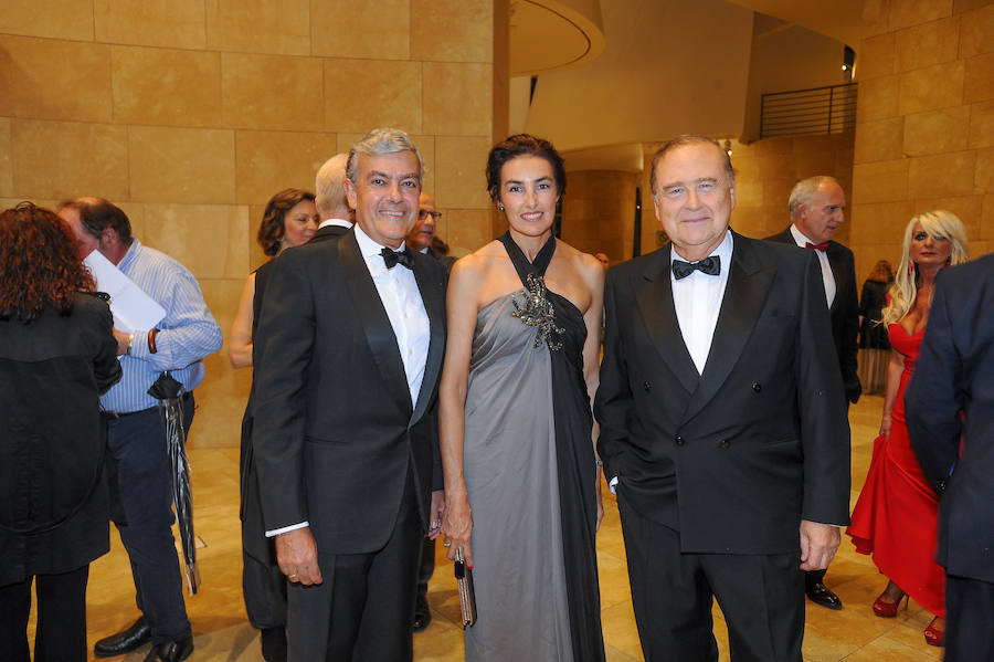 Carlos Gorria, Begoña Bernal y Jon Ortuzar. 