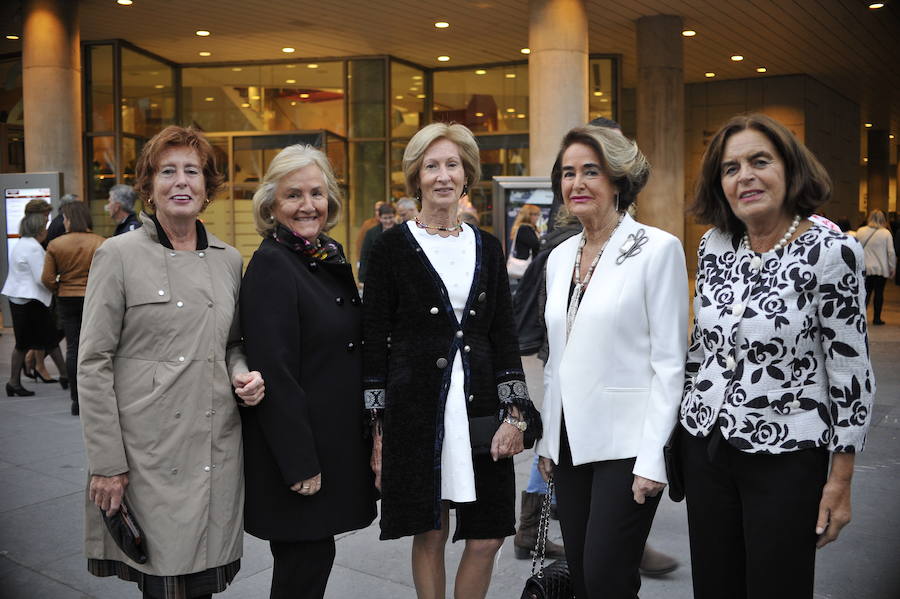 Gloria Renoir, Begoña Bollar, María Teresa Solano, Sol Prat y Marimen Obieta. 
