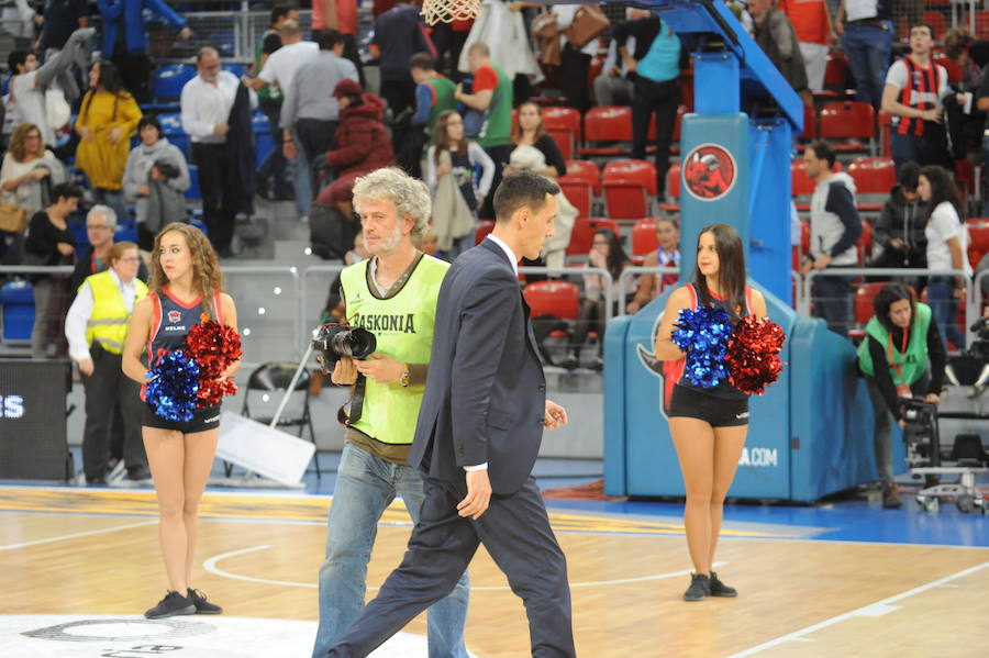 Los últimos pasos de Pablo Prigioni en el Buesa Arena como entrenador del Baskonia