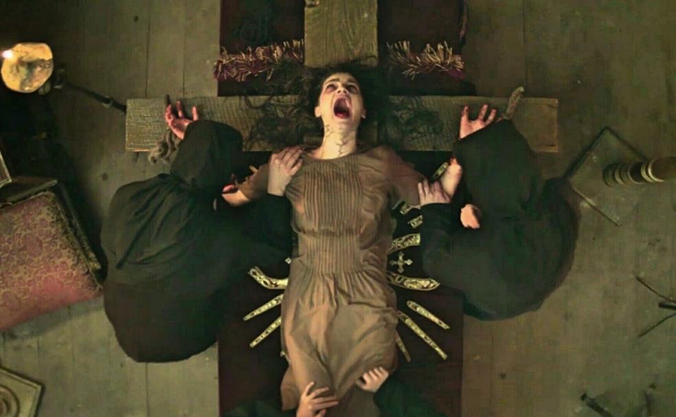 Una escena de 'The Crucifixion'.
