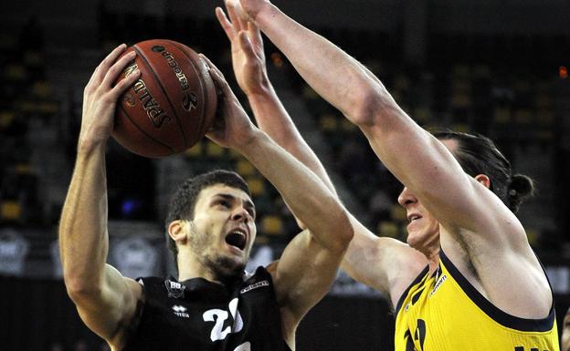 El RETAbet Bilbao Basket, en un partido de la Eurocup 2017-18.