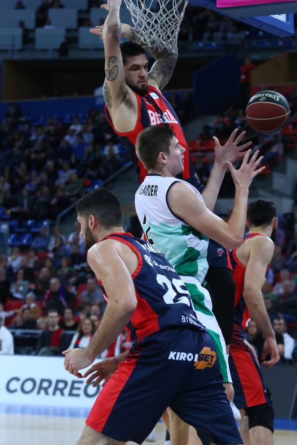 Las mejores imágenes del partido Baskonia - Joventut de la Liga Endesa 2017/2018.