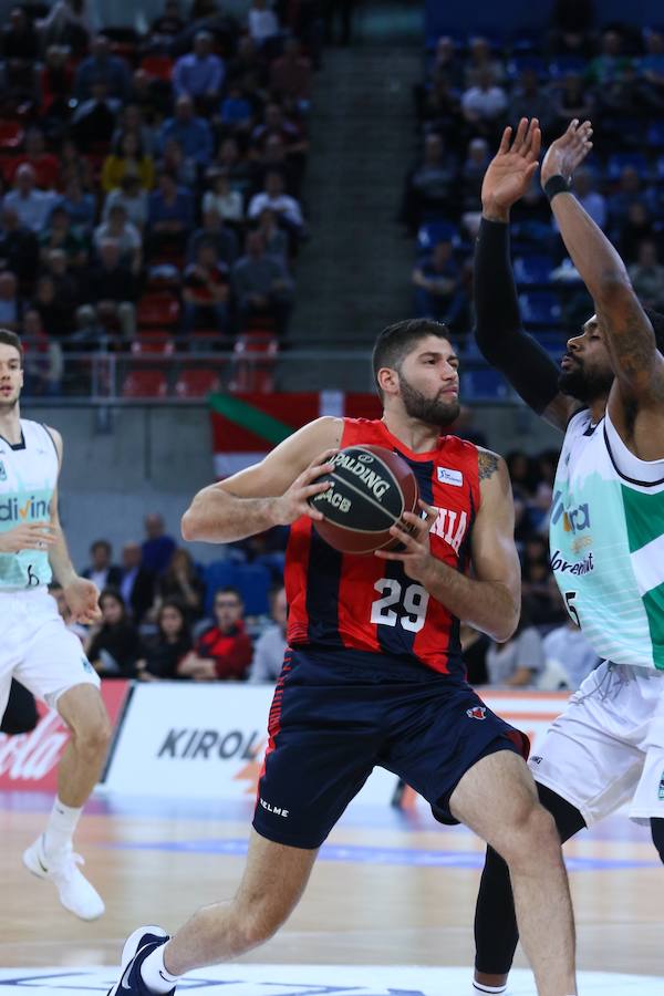 Las mejores imágenes del partido Baskonia - Joventut de la Liga Endesa 2017/2018.