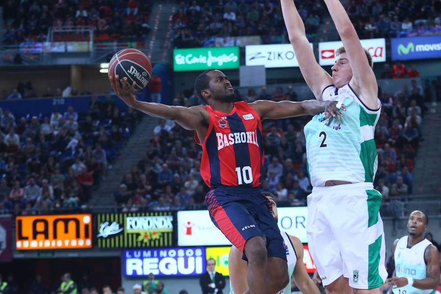 Las mejores imágenes del partido Baskonia - Joventut de la Liga Endesa 2017/2018.