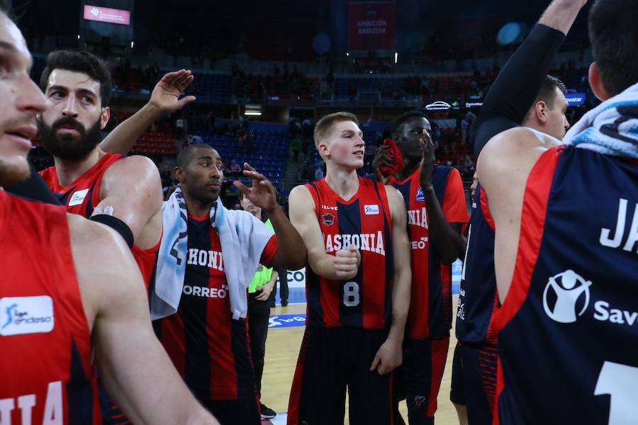 Las mejores imágenes del partido Baskonia - Joventut de la Liga Endesa 2017/2018.