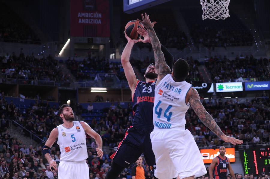 Fotos del Baskonia - Real Madrid de Euroliga 2017-18