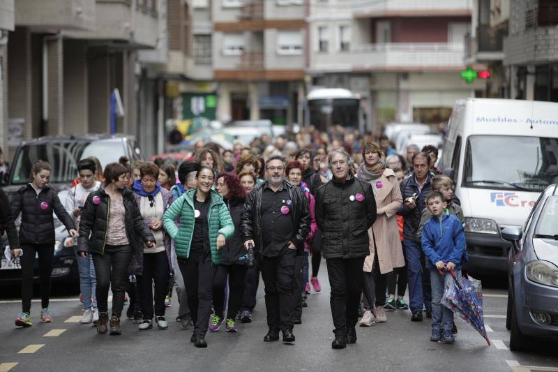 Decenas de personas participan en las concentraciones organizadas en Biizkaia contra las agresiones machistas