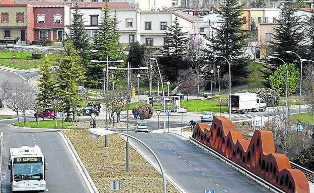 3.888 euros y una disculpa por molestar a sus vecinos en Abetxuko