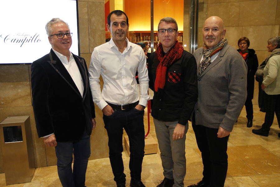 Jujo Ortiz, Josu Sangroniz, Guillermo Pardavila e Iñigo Iturrate. 