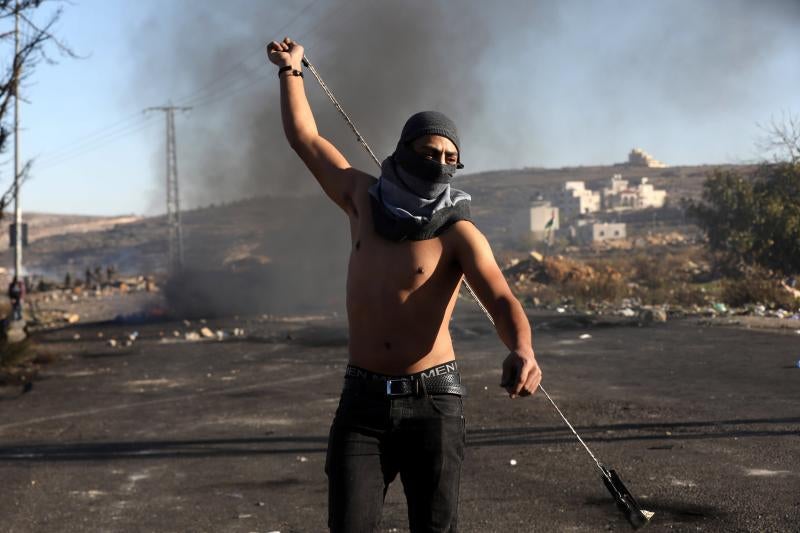 Miles de personas de Cisjordania y Gaza salen a protestar la decisión de Donald Trump de reconocer a Jerusalén como la capital israelí