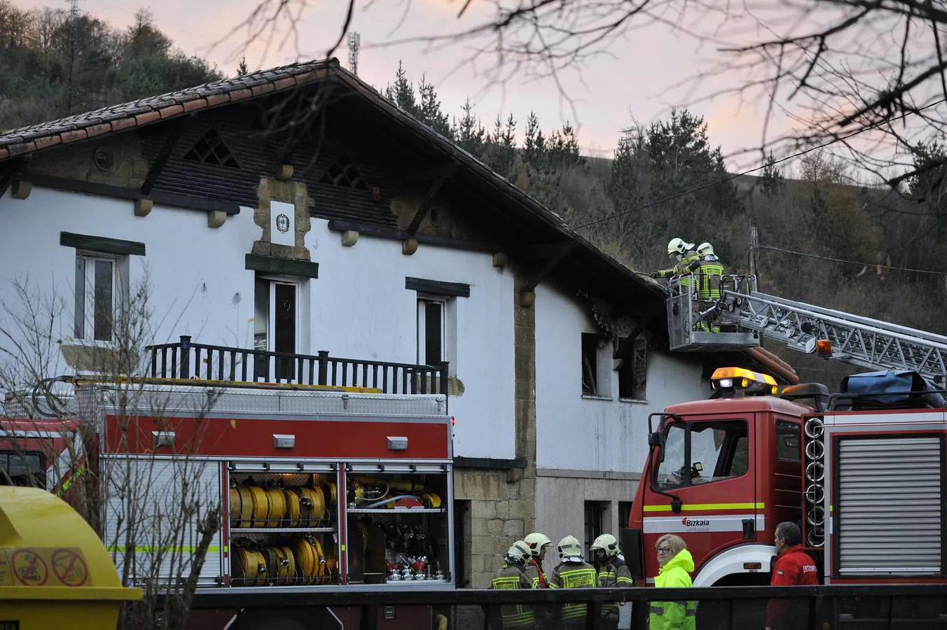 Fotos: Incendio en el centro de menores de Amorebieta