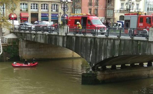 El equipo movilizado por los Bomberos Bilbao.