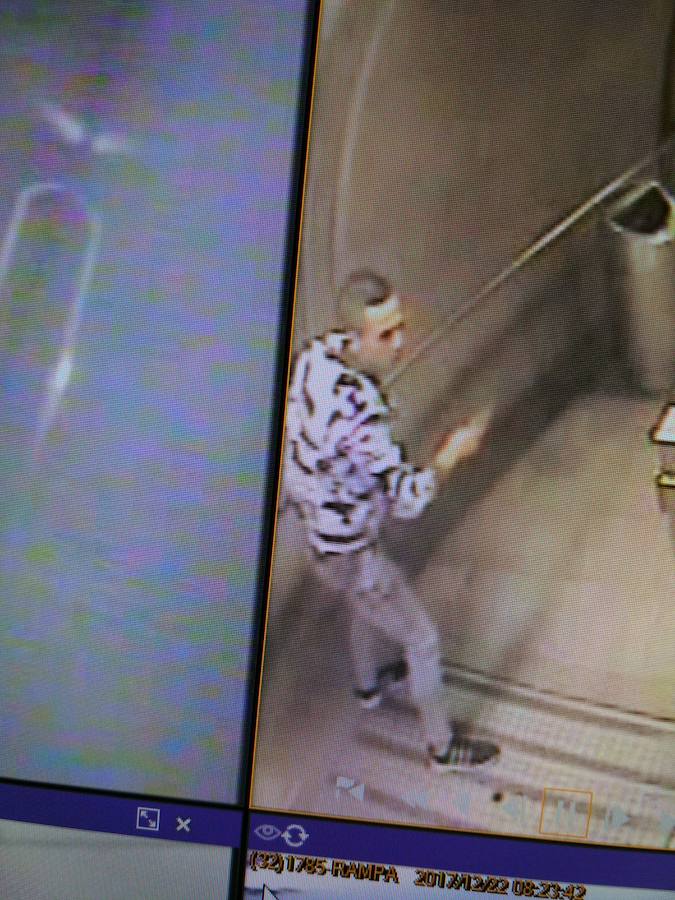 La secuencia de imágenes en la que un joven de 23 años perdió la visión en un ojo tras ser agredido en Abando