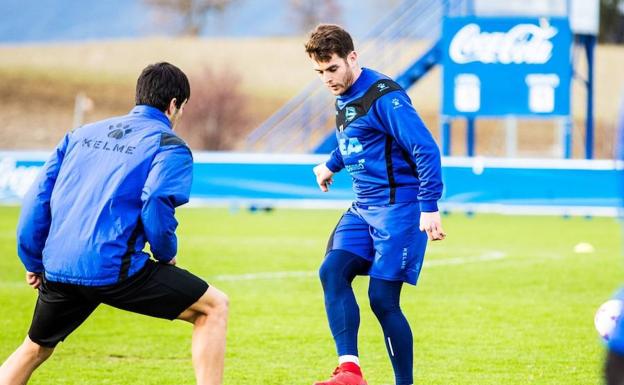 El Alavés vuelve al trabajo con las ausencias de Vigaray y Héctor