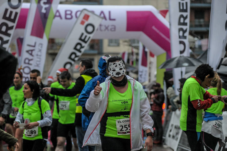 Cerca de 2.500 participantes han querido decir adiós al 2017 a la carrera