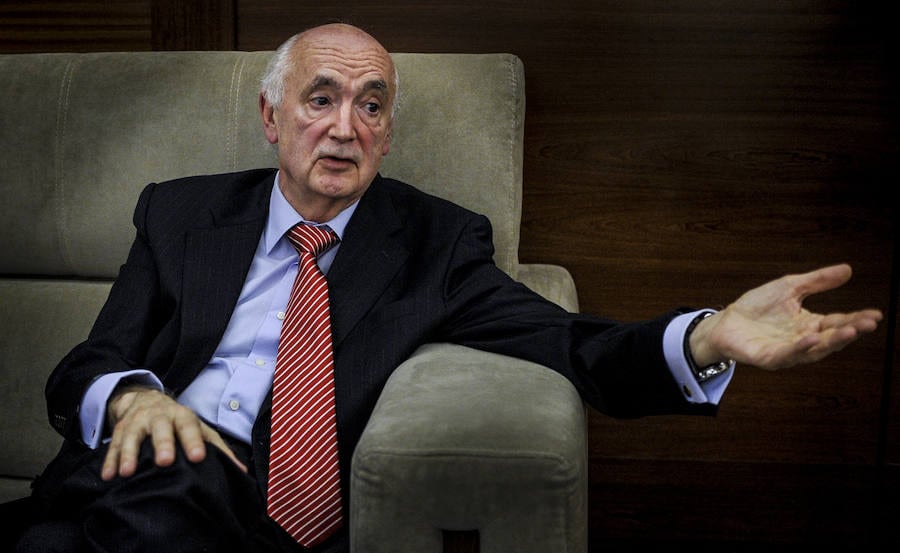 Pedro Abásolo, expresidente de Tubos Reunidos, habla relajado en un momento de la entrevista celebrada en Bilbao. 