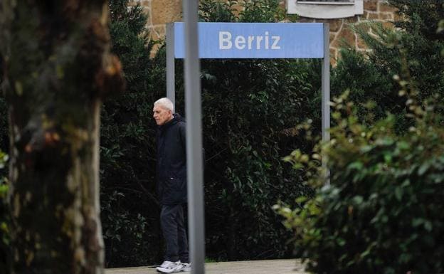 Los vecinos de Berriz confían en localizar pronto con vida al joven desaparecido. 